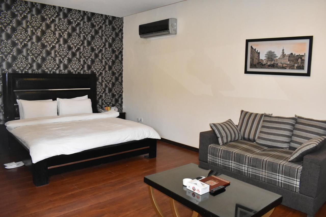 Safari Club 1 Hotel Ravalpindi Kültér fotó