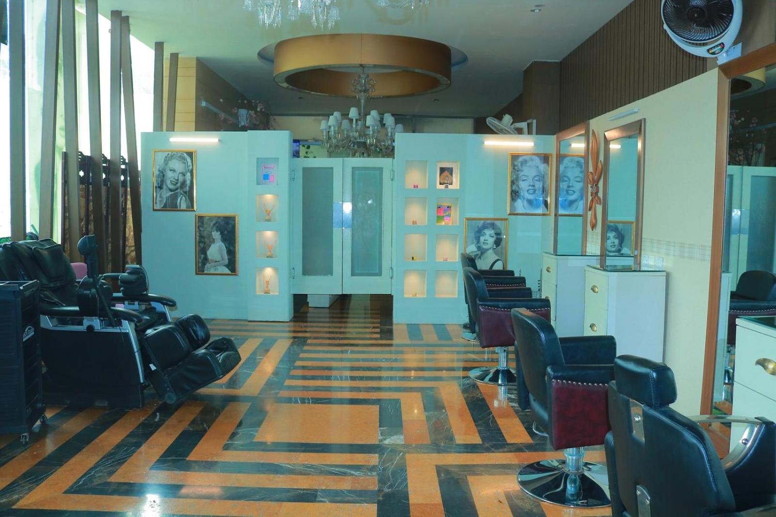 Safari Club 1 Hotel Ravalpindi Kültér fotó